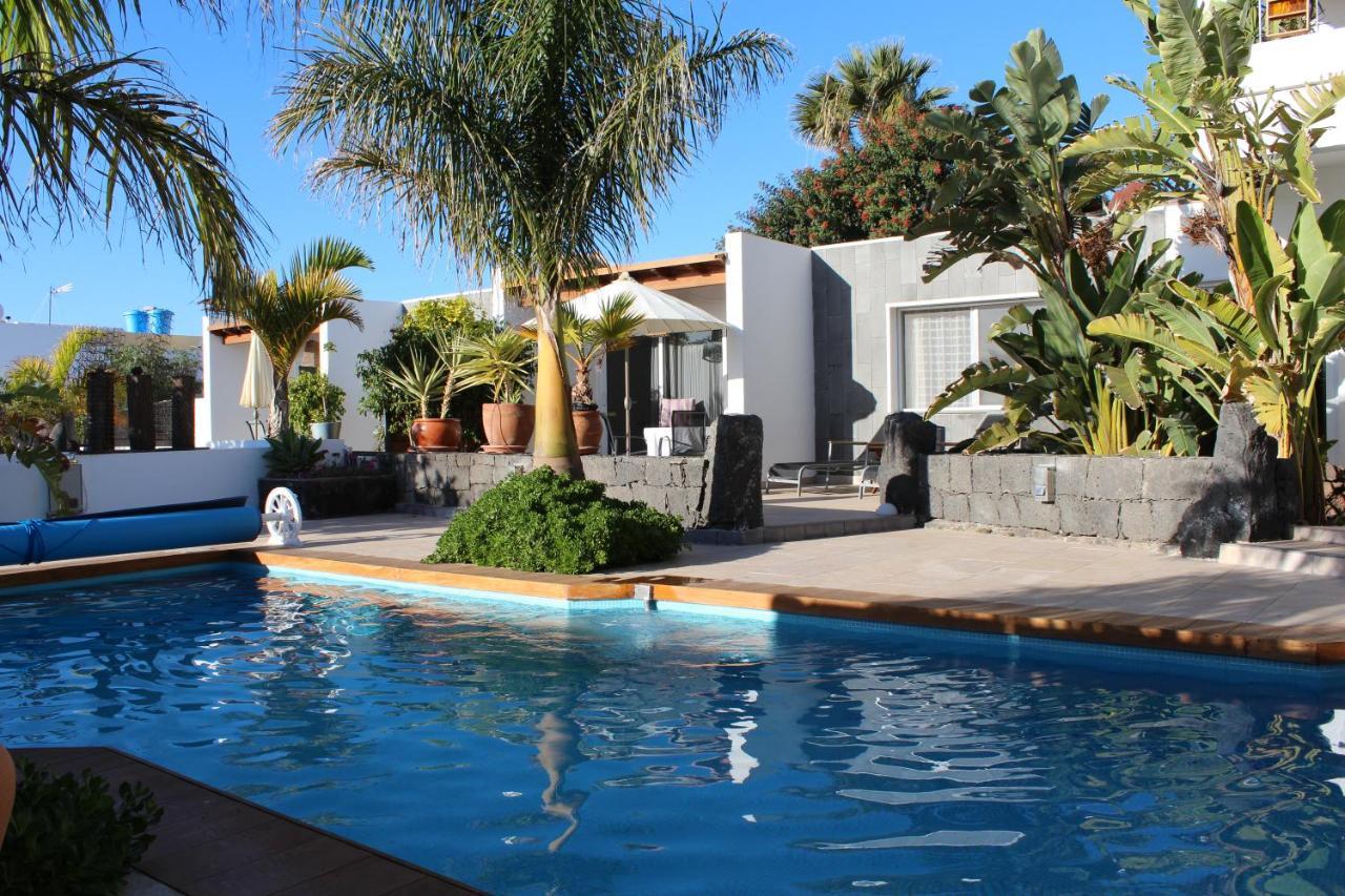 Villa Niki Mit Beheiztem Gemeinschaftspool Fuer 2 Appartments Las Brenas ภายนอก รูปภาพ