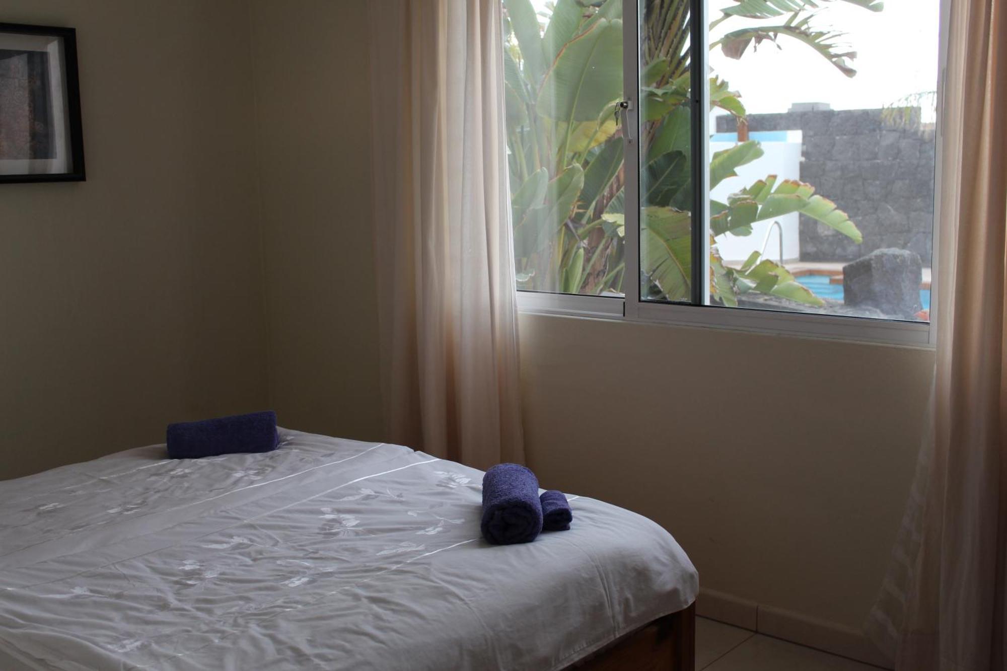 Villa Niki Mit Beheiztem Gemeinschaftspool Fuer 2 Appartments Las Brenas ภายนอก รูปภาพ