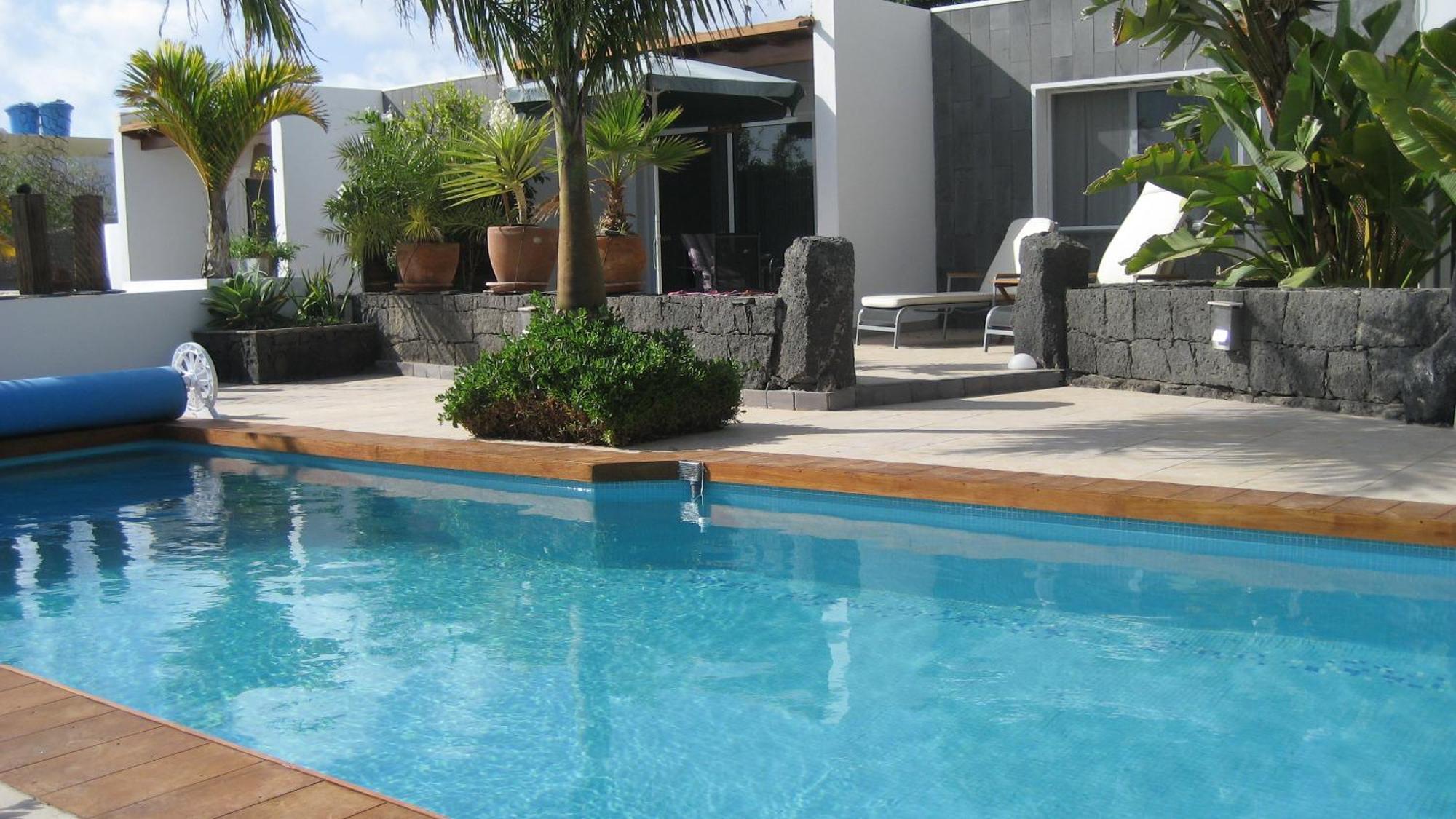 Villa Niki Mit Beheiztem Gemeinschaftspool Fuer 2 Appartments Las Brenas ภายนอก รูปภาพ