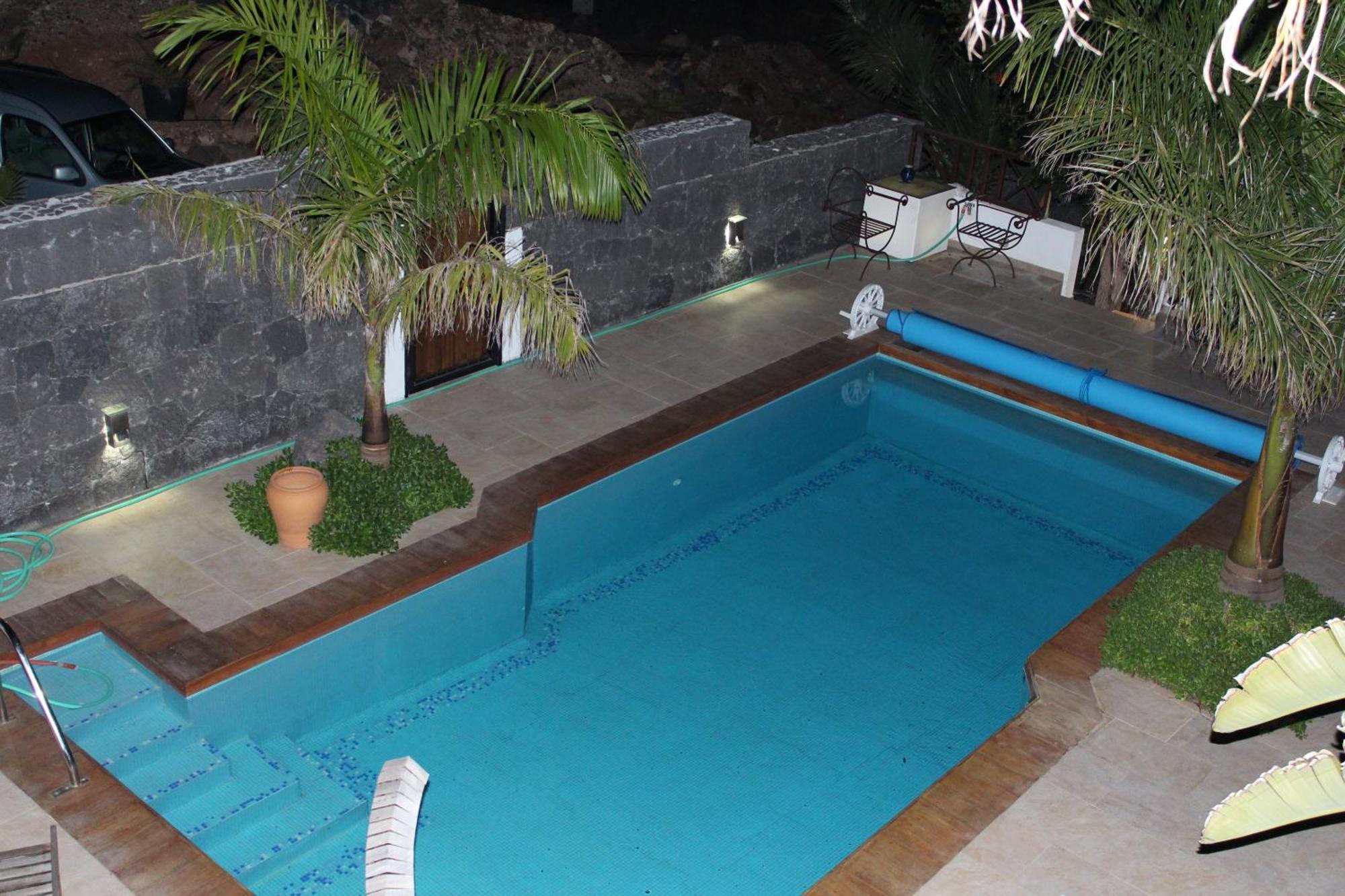 Villa Niki Mit Beheiztem Gemeinschaftspool Fuer 2 Appartments Las Brenas ภายนอก รูปภาพ