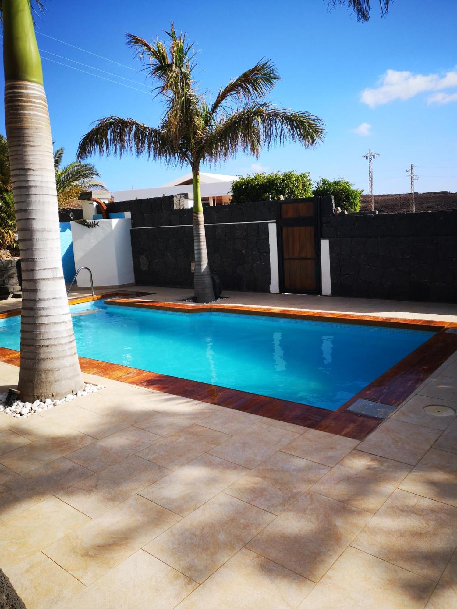 Villa Niki Mit Beheiztem Gemeinschaftspool Fuer 2 Appartments Las Brenas ภายนอก รูปภาพ